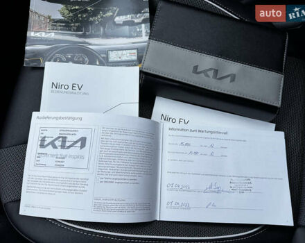 Черный Киа Niro, объемом двигателя 0 л и пробегом 54 тыс. км за 24300 $, фото 64 на Automoto.ua