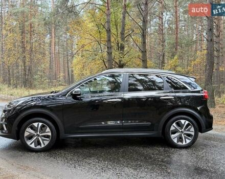 Киа Niro 2022 в Киеве на Automoto.ua Черный Киа Niro, объемом двигателя 0 л и пробегом 70 тыс. км за 22499 $, фото 12 на Automoto.ua