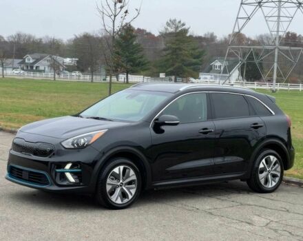 Черный Киа Niro, объемом двигателя 0 л и пробегом 17 тыс. км за 12800 $, фото 3 на Automoto.ua