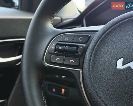 Киа Niro 2022 в Киеве на Automoto.ua Черный Киа Niro, объемом двигателя 0 л и пробегом 70 тыс. км за 22499 $, фото 64 на Automoto.ua