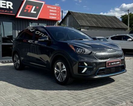 Чорний Кіа Niro, об'ємом двигуна 0 л та пробігом 126 тис. км за 19800 $, фото 1 на Automoto.ua
