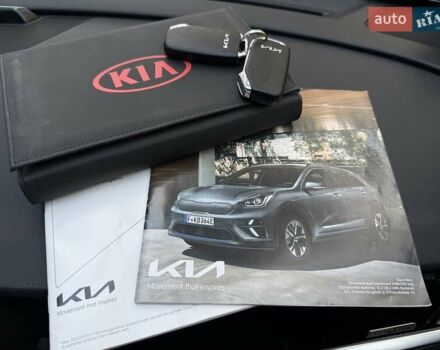 Киа Niro 2022 в Киеве на Automoto.ua Черный Киа Niro, объемом двигателя 0 л и пробегом 70 тыс. км за 22499 $, фото 103 на Automoto.ua