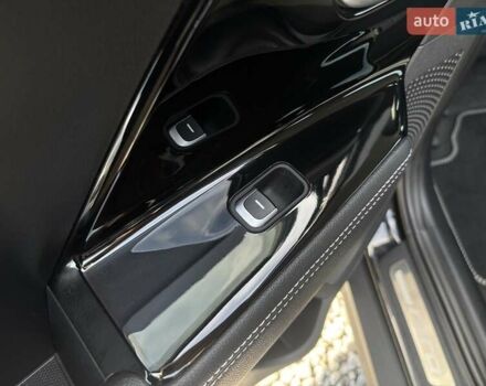 Черный Киа Niro, объемом двигателя 0 л и пробегом 49 тыс. км за 22850 $, фото 30 на Automoto.ua