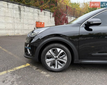 Чорний Кіа Niro, об'ємом двигуна 0 л та пробігом 108 тис. км за 21850 $, фото 66 на Automoto.ua