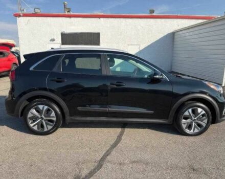 Кіа Niro 2022 у Кропивницькому (Кіровограді) на Automoto.ua Чорний Кіа Niro, об'ємом двигуна 0 л та пробігом 45 тис. км за 13200 $, фото 7 на Automoto.ua