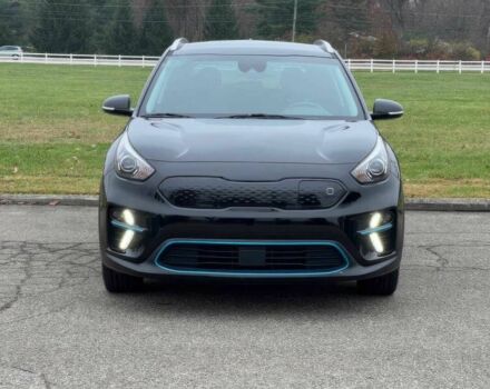 Черный Киа Niro, объемом двигателя 0 л и пробегом 16 тыс. км за 15600 $, фото 1 на Automoto.ua