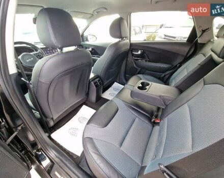 Кіа Niro 2022 у Вінниці на Automoto.ua Чорний Кіа Niro, об'ємом двигуна 0 л та пробігом 174 тис. км за 19600 $, фото 35 на Automoto.ua