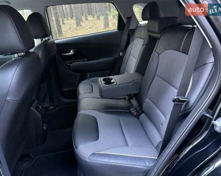Киа Niro 2022 в Киеве на Automoto.ua Черный Киа Niro, объемом двигателя 0 л и пробегом 70 тыс. км за 22499 $, фото 91 на Automoto.ua