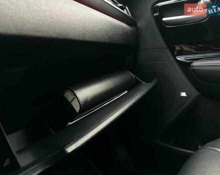 Черный Киа Niro, объемом двигателя 0 л и пробегом 29 тыс. км за 22900 $, фото 84 на Automoto.ua