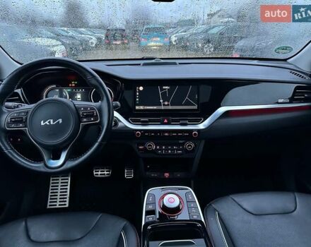 Черный Киа Niro, объемом двигателя 0 л и пробегом 84 тыс. км за 22900 $, фото 97 на Automoto.ua