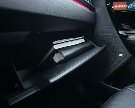 Черный Киа Niro, объемом двигателя 0 л и пробегом 84 тыс. км за 22900 $, фото 89 на Automoto.ua