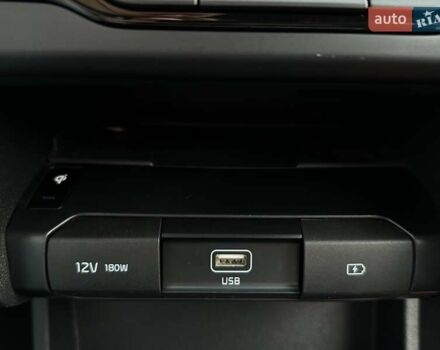 Черный Киа Niro, объемом двигателя 0 л и пробегом 12 тыс. км за 25400 $, фото 8 на Automoto.ua