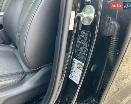 Чорний Кіа Niro, об'ємом двигуна 0 л та пробігом 150 тис. км за 21500 $, фото 13 на Automoto.ua