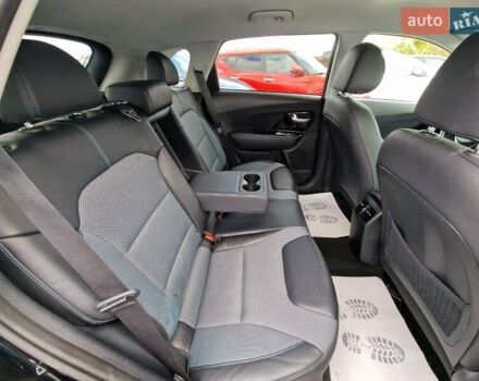 Кіа Niro 2022 у Вінниці на Automoto.ua Чорний Кіа Niro, об'ємом двигуна 0 л та пробігом 174 тис. км за 19600 $, фото 38 на Automoto.ua