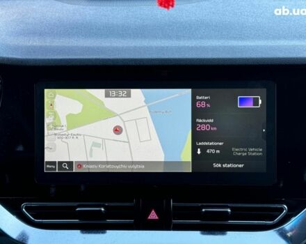 Чорний Кіа Niro, об'ємом двигуна 0 л та пробігом 125 тис. км за 22290 $, фото 27 на Automoto.ua