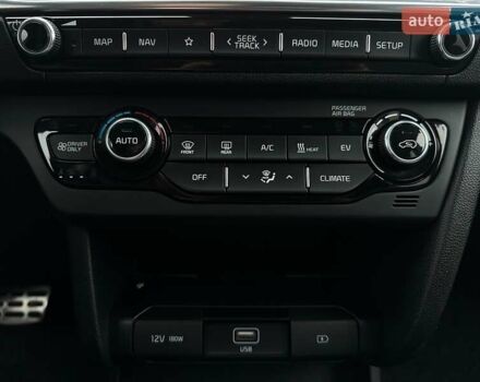 Черный Киа Niro, объемом двигателя 0 л и пробегом 39 тыс. км за 24900 $, фото 63 на Automoto.ua