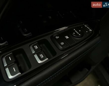Черный Киа Niro, объемом двигателя 0 л и пробегом 39 тыс. км за 24900 $, фото 5 на Automoto.ua