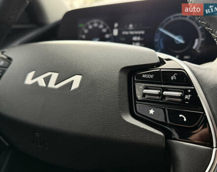 Черный Киа Niro, объемом двигателя 0 л и пробегом 149 тыс. км за 20550 $, фото 58 на Automoto.ua