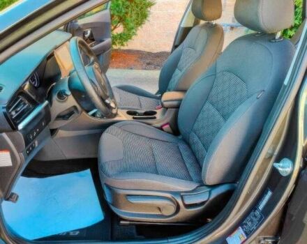 Черный Киа Niro, объемом двигателя 1.6 л и пробегом 43 тыс. км за 12200 $, фото 8 на Automoto.ua