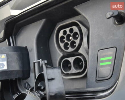 Черный Киа Niro, объемом двигателя 0 л и пробегом 67 тыс. км за 24150 $, фото 62 на Automoto.ua