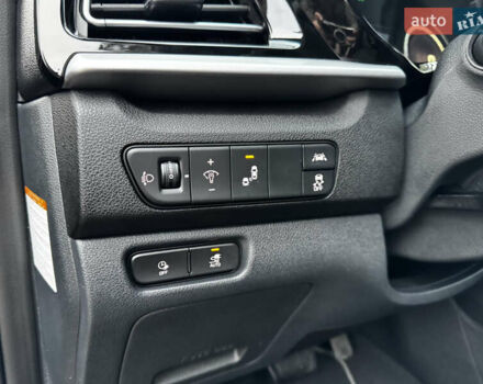 Черный Киа Niro, объемом двигателя 0 л и пробегом 54 тыс. км за 24300 $, фото 41 на Automoto.ua