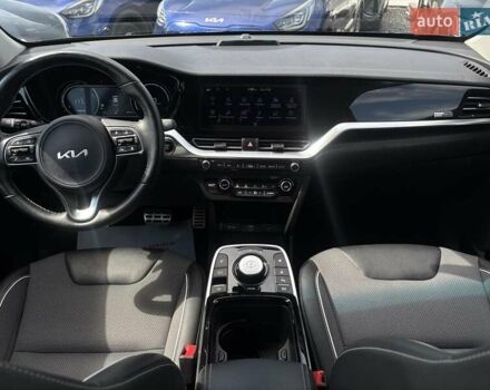 Черный Киа Niro, объемом двигателя 0 л и пробегом 49 тыс. км за 22850 $, фото 13 на Automoto.ua