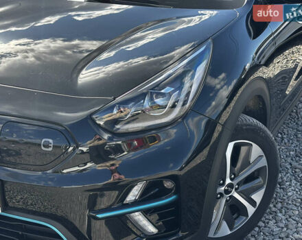 Чорний Кіа Niro, об'ємом двигуна 0 л та пробігом 23 тис. км за 24999 $, фото 10 на Automoto.ua