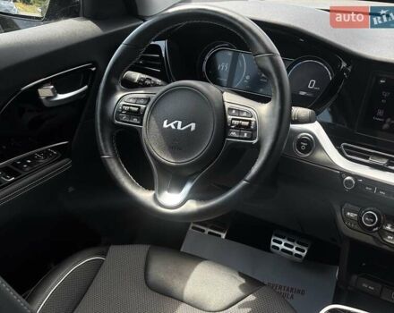 Черный Киа Niro, объемом двигателя 0 л и пробегом 49 тыс. км за 22850 $, фото 31 на Automoto.ua