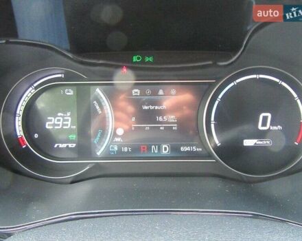 Киа Niro 2022 в Киеве на Automoto.ua Черный Киа Niro, объемом двигателя 0 л и пробегом 70 тыс. км за 22499 $, фото 131 на Automoto.ua