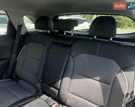 Черный Киа Niro, объемом двигателя 0 л и пробегом 49 тыс. км за 22850 $, фото 28 на Automoto.ua