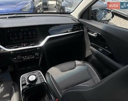 Черный Киа Niro, объемом двигателя 0 л и пробегом 49 тыс. км за 22850 $, фото 35 на Automoto.ua