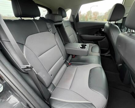 Чорний Кіа Niro, об'ємом двигуна 0 л та пробігом 24 тис. км за 12000 $, фото 12 на Automoto.ua