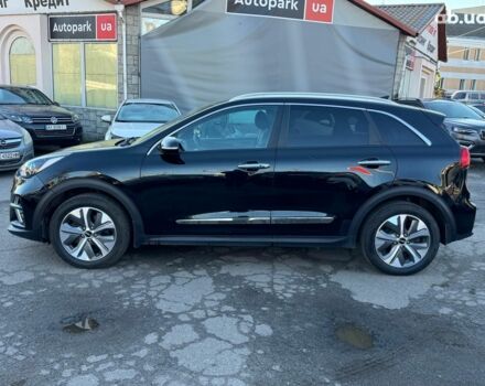 Чорний Кіа Niro, об'ємом двигуна 0 л та пробігом 125 тис. км за 22290 $, фото 9 на Automoto.ua