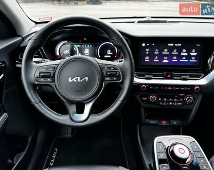 Черный Киа Niro, объемом двигателя 0 л и пробегом 54 тыс. км за 24300 $, фото 47 на Automoto.ua