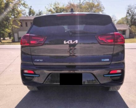 Чорний Кіа Niro, об'ємом двигуна 0 л та пробігом 34 тис. км за 15700 $, фото 3 на Automoto.ua