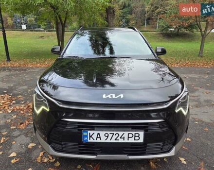 Черный Киа Niro, объемом двигателя 1.58 л и пробегом 97 тыс. км за 25500 $, фото 2 на Automoto.ua