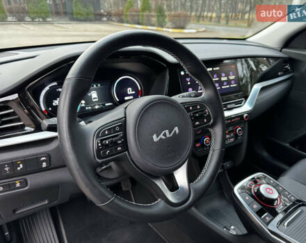 Черный Киа Niro, объемом двигателя 0 л и пробегом 54 тыс. км за 24300 $, фото 37 на Automoto.ua