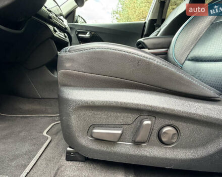 Чорний Кіа Niro, об'ємом двигуна 0 л та пробігом 80 тис. км за 22400 $, фото 16 на Automoto.ua