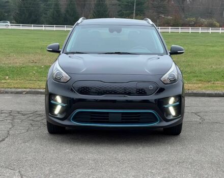 Чорний Кіа Niro, об'ємом двигуна 0 л та пробігом 24 тис. км за 12000 $, фото 1 на Automoto.ua