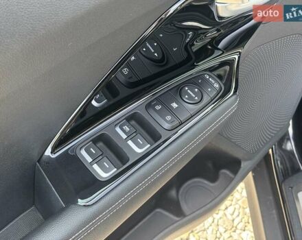 Черный Киа Niro, объемом двигателя 0 л и пробегом 49 тыс. км за 22850 $, фото 39 на Automoto.ua