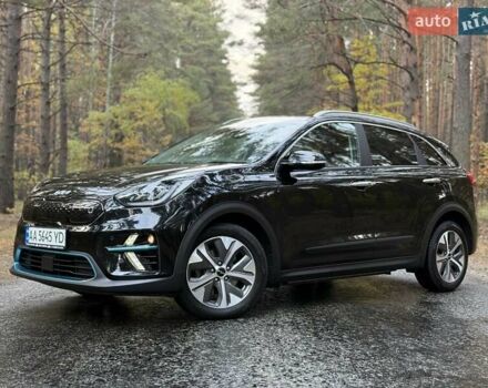 Киа Niro 2022 в Киеве на Automoto.ua Черный Киа Niro, объемом двигателя 0 л и пробегом 70 тыс. км за 22499 $, фото 31 на Automoto.ua