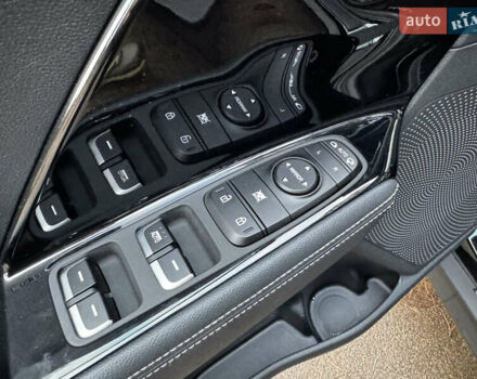 Черный Киа Niro, объемом двигателя 0 л и пробегом 54 тыс. км за 24300 $, фото 42 на Automoto.ua