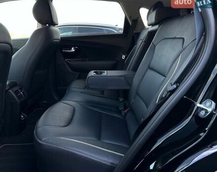Чорний Кіа Niro, об'ємом двигуна 0 л та пробігом 29 тис. км за 22900 $, фото 92 на Automoto.ua