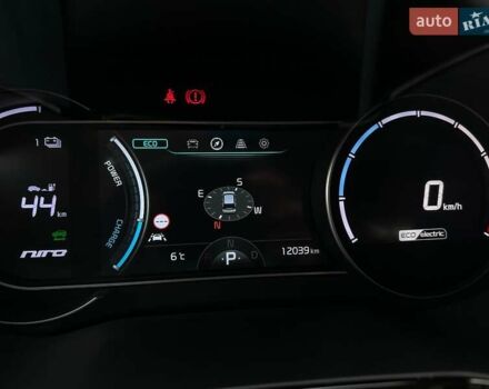 Чорний Кіа Niro, об'ємом двигуна 0 л та пробігом 12 тис. км за 25400 $, фото 44 на Automoto.ua