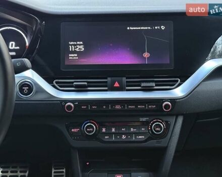 Киа Niro 2022 в Киеве на Automoto.ua Черный Киа Niro, объемом двигателя 0 л и пробегом 70 тыс. км за 22499 $, фото 68 на Automoto.ua