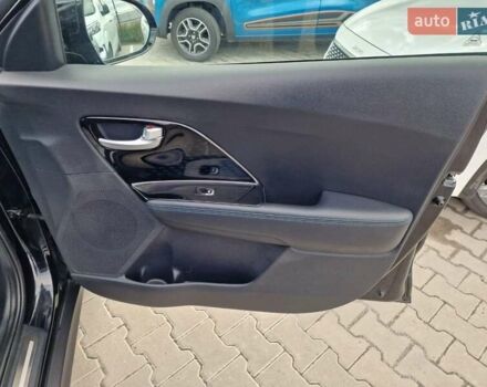 Кіа Niro 2022 у Вінниці на Automoto.ua Чорний Кіа Niro, об'ємом двигуна 0 л та пробігом 174 тис. км за 19600 $, фото 40 на Automoto.ua