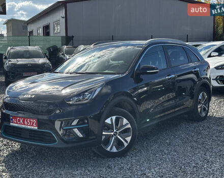 Чорний Кіа Niro, об'ємом двигуна 0 л та пробігом 23 тис. км за 24999 $, фото 6 на Automoto.ua