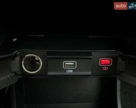 Черный Киа Niro, объемом двигателя 0 л и пробегом 39 тыс. км за 24900 $, фото 65 на Automoto.ua