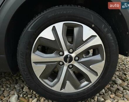 Черный Киа Niro, объемом двигателя 0 л и пробегом 12 тыс. км за 25400 $, фото 29 на Automoto.ua