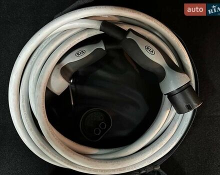 Черный Киа Niro, объемом двигателя 0 л и пробегом 39 тыс. км за 24900 $, фото 89 на Automoto.ua